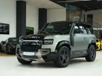 Gebraucht Land Rover Defender 301 PS (221 kW) 2021 Pangea green SUV