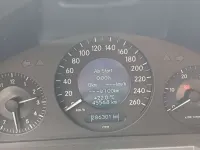 Gebraucht Mercedes E220 Classic 150 PS (110 kW) 2004 Kombi