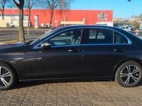 Gebraucht Mercedes E200 Avantgarde 160 PS (117 kW) 2022 Grau Limousine