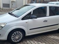 Gebraucht Opel Zafira Selection 116 PS (85 kW) 2009 Weiß Van / Kleinbus