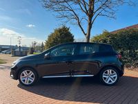 Gebraucht Renault Clio V Experience 101 PS (74 kW) 2019 Schwarz Limousine