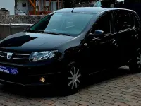 Gebraucht Dacia Sandero 90 PS (66 kW) 2013 Schwarz Limousine