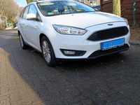 Gebraucht Ford Focus Business Edition 95 PS (69 kW) 2017 Weiß Kombi
