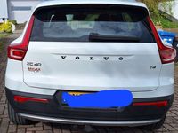 gebraucht Volvo XC40 XC40T4 Geartronic Momentum