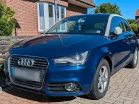 Gebraucht Audi A1 Competition 105 PS (77 kW) 2012 Blau Kleinwagen