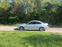 Gebraucht BMW 325 192 PS (141 kW) 2003 Silber Coupé