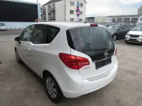 Gebraucht Opel Meriva drive 120 PS (88 kW) 2016 Weiß Van / Kleinbus