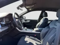 Używany Audi Q8 Ambiente 340 KM (250 kW) 2023 Czarny SUV