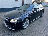 Gebraucht Mercedes E500 Elegance 387 PS (284 kW) 2011 Schwarz Limousine
