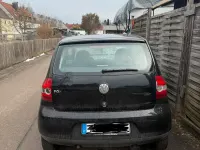 Gebraucht VW Fox 45 PS (33 kW) 2004 Schwarz Kleinwagen