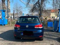 Gebraucht VW Golf VI 80 PS (58 kW) 2009 Blau Kleinwagen