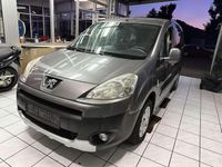 Gebraucht Peugeot Partner Tendance 92 PS (67 kW) 2011 Other Van / Kleinbus