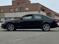 Gebraucht Audi A4 Attraction 120 PS (88 kW) 2013 Schwarz Limousine