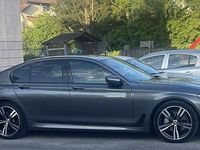 Gebraucht BMW 730 265 PS (194 kW) 2017 Grau Limousine