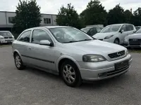 Gebraucht Opel Astra 101 PS (74 kW) 2003 Silber Limousine