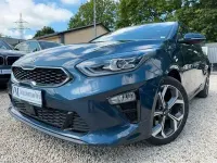 Gebraucht Kia Ceed 140 PS (102 kW) 2019 Blau Kleinwagen