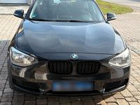 Gebraucht BMW 114 102 PS (75 kW) 2012 Schwarz Kleinwagen