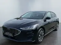 Gebraucht Ford Focus Titanium 155 PS (114 kW) 2025 Schwarz Limousine
