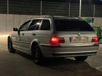 gebraucht BMW 320 I 6 Zylinder neu Service und neu Tüv