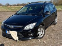 Gebraucht Hyundai i30 Classic 109 PS (80 kW) 2012 Schwarz Kombi