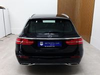 Gebraucht Mercedes E350 AMG line 258 PS (189 kW) 2017 Schwarz Kombi