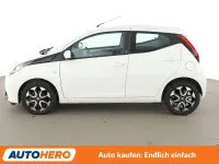 Gebraucht Toyota Aygo X-play 72 PS (52 kW) 2020 Weiß Kleinwagen