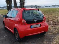 Gebraucht Toyota Aygo Cool 68 PS (50 kW) 2008 Rot Kleinwagen
