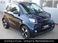 Gebraucht Smart ForTwo Coupé Exclusive 60 kW (82 PS) 2023 Blau Kleinwagen
