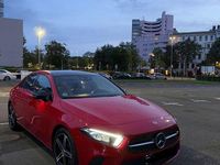Gebraucht Mercedes A200 163 PS (119 kW) 2019 Rot Limousine