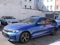 Gebraucht BMW 320e M Sport 163 PS (119 kW) 2022 Blau Kombi