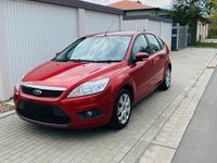 Second-hand Ford Focus 101 CP (74 kW) 2009 Roșu Hatchback