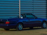 Gebraucht Mercedes E200 136 PS (100 kW) 1995 Blau Cabrio