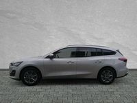 Neu Ford Focus Titanium 155 PS (114 kW) 2025 Moondust silver metallic Limousine
