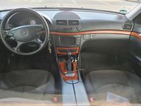 Gebraucht Mercedes E280 190 PS (139 kW) 2007 Schwarz Kombi