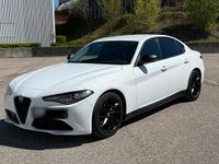 Gebraucht Alfa Romeo Giulia Super 150 PS (110 kW) 2017 Weiß Limousine