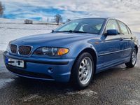 Gebraucht BMW 320 170 PS (125 kW) 2003 Blau Limousine
