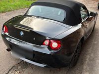 Gebraucht BMW Z4 150 PS (110 kW) 2005 Schwarz Cabrio