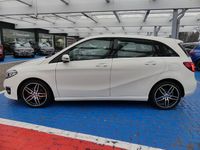 Gebraucht Mercedes B200 Urban 156 PS (114 kW) 2018 Zirrusweiß Van / Kleinbus
