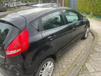 Gebraucht Ford Fiesta 82 PS (60 kW) 2009 Schwarz Limousine