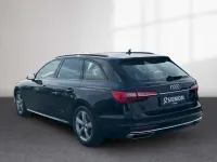 Gebraucht Audi A4 Advanced 163 PS (119 kW) 2022 Schwarz Kombi