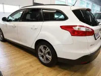 Gebraucht Ford Focus SYNC Edition 150 PS (110 kW) 2014 Weiß Limousine
