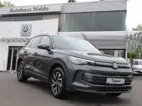 Neu VW Tiguan 150 PS (110 kW) 2026 Grau SUV