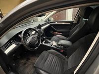 Gebraucht VW Passat Highline 150 PS (110 kW) 2016 Grau Kombi