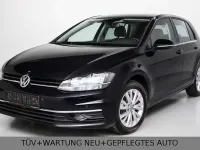 Gebraucht VW Golf VII Trendline 86 PS (63 kW) 2014 Deep black perleffekt Kleinwagen