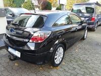 gebraucht Opel Astra GTC 1.9 CDTI Cosmo/Panoramafrontscheibe