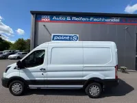 Gebraucht Ford Transit Trend 131 PS (96 kW) 2024 Frostweiß Van / Kleinbus