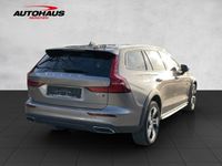 gebraucht Volvo V60 CC V60 Cross CountryPro AWD Bluetooth Navi LED Vollleder Klima