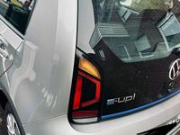 Gebraucht VW e-up! 61 kW (83 PS) 2021 Silber Kleinwagen