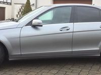 Gebraucht Mercedes C180 156 PS (114 kW) 2010 Grau metallic Limousine
