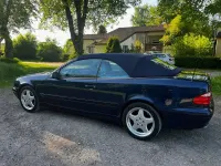 Gebraucht Mercedes CLK230 Avantgarde 193 PS (141 kW) 2000 Blau Cabrio